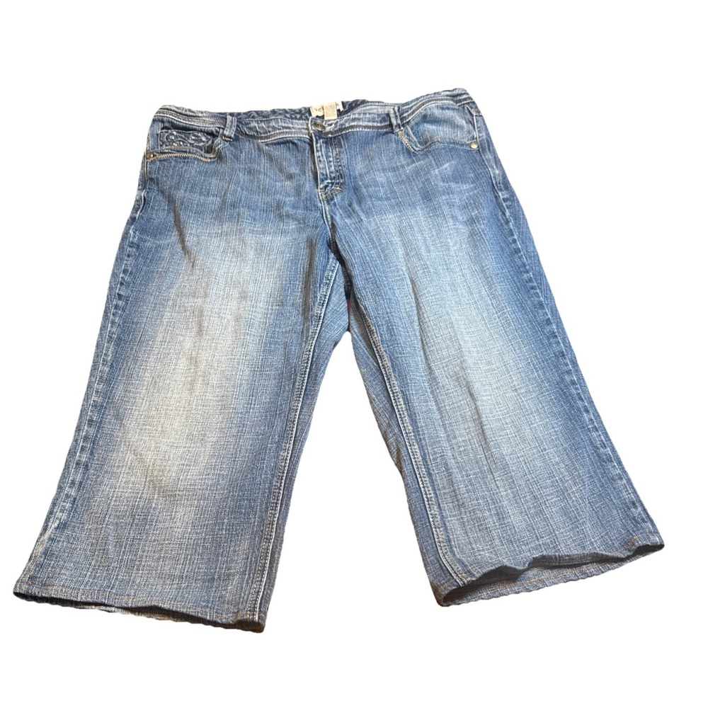 Venezia‎ Women's Capri Jeans Size 20 Blue Stretch Denim Embroidered Pockets Mid